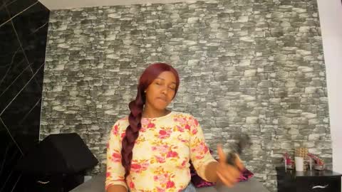 Snapshot of arianaablack chatting on 19, 10, 2025 Ariana online show from 19, 10, 2025