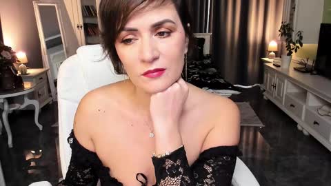 Ana online show from 8, 11, 2025