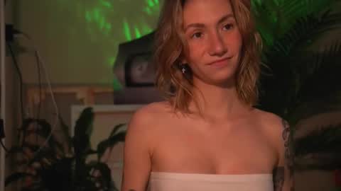 Olivka online show from 9, 11, 2025