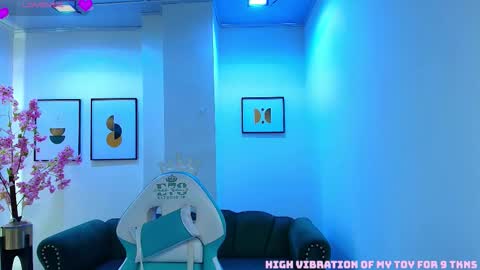 Snapshot of arianna_sweeet chatting on 12, 10, 2025 arianna_sweeet online show from 12, 10, 2025