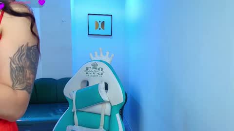 Snapshot of arianna_sweeet chatting on 14, 10, 2025 arianna_sweeet online show from 14, 10, 2025