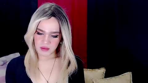 ARIANNE CUMS  online show from 4, 12, 2024