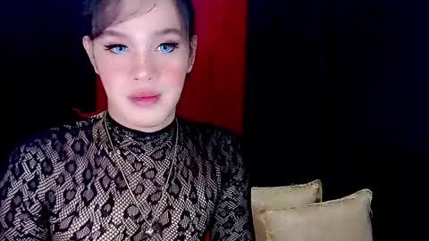 ARIANNE CUMS  online show from 15, 12, 2024