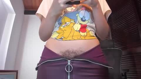 Snapshot of ariel_pinkdiamond chatting on 10, 10, 2025 Ariel Pink Diamond online show from 10, 10, 2025