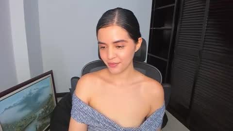 Snapshot of ariel_pinkdiamond chatting on 2, 11, 2025 Ariel Pink Diamond online show from 2, 11, 2025