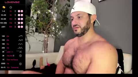 Snapshot of arielenbsas chatting on 22, 12, 2024 Ariel online show from 22, 12, 2024