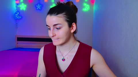 arielstonks_lovee online show from 5, 12, 2024