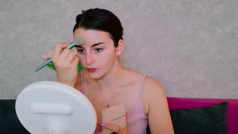 arielstonks_lovee online show from 16, 9, 2025