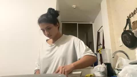 aries_plays online show from 10, 11, 2025