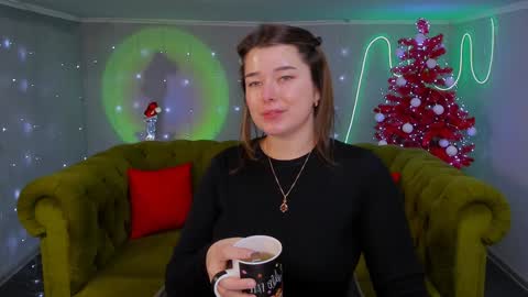 Ari online show from 9, 12, 2024