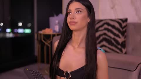 Arina online show from 1, 12, 2025