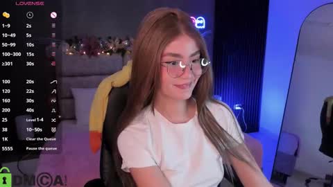 Ari  online show from 15, 12, 2025