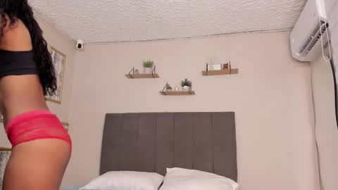 Aris Emma online show from 26, 10, 2025