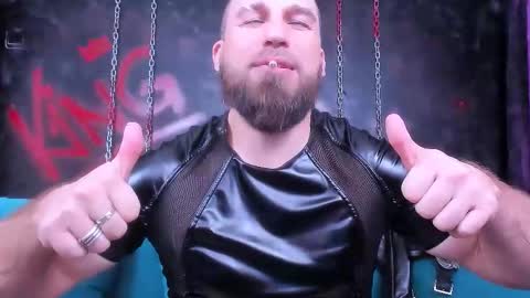 Snapshot of armandosteel chatting on 11, 11, 2025 Armando online show from 11, 11, 2025