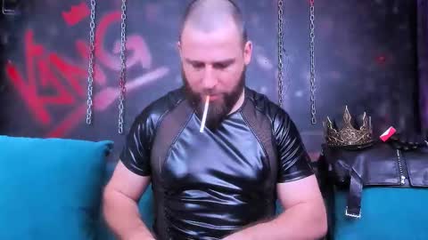 Snapshot of armandosteel chatting on 14, 11, 2025 Armando online show from 14, 11, 2025