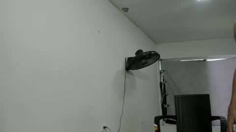 Snapshot of armanidrek chatting on 11, 3, 2026 armanidrek online show from 11, 3, 2026