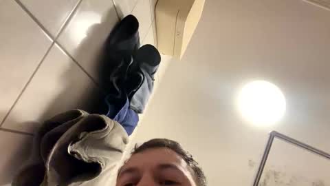 armyskater32 online show from 4, 11, 2025