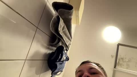 armyskater32 online show from 2, 3, 2026