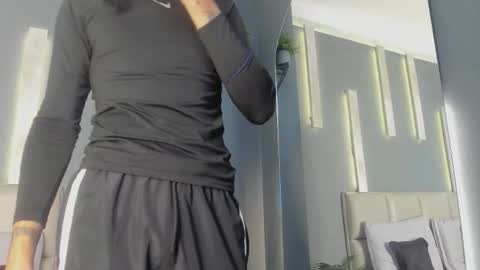 Arohom Lester online show from 24, 11, 2025