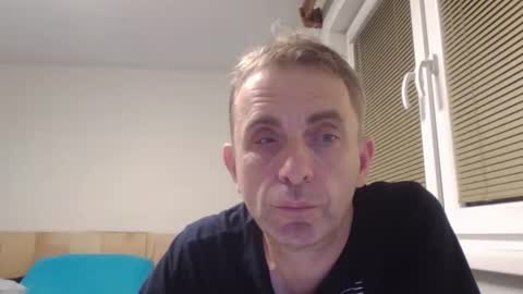 aromannn online show from 11, 3, 2026