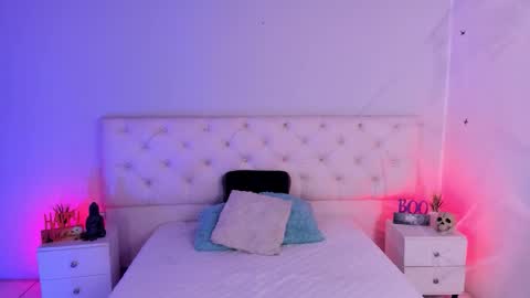 Snapshot of aron_cruz12 chatting on 10, 10, 2025 Aron cruz online show from 10, 10, 2025