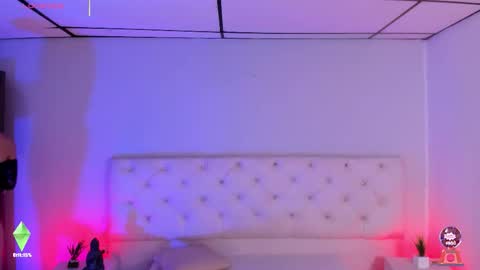 Snapshot of aron_cruz12 chatting on 20, 11, 2025 Aron cruz online show from 20, 11, 2025