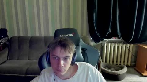 biggest penis  online show from 13, 10, 2025