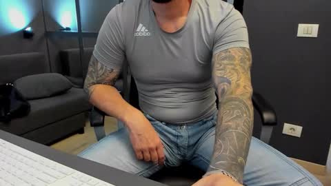 AronGrant online show from 19, 11, 2025