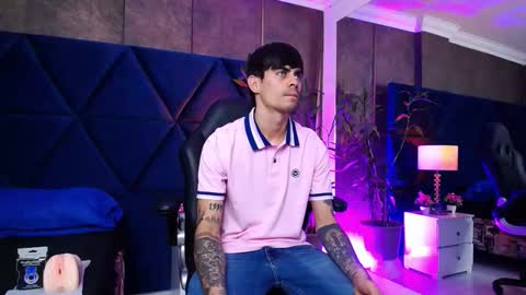 aronmuller_ online show from 12, 9, 2025