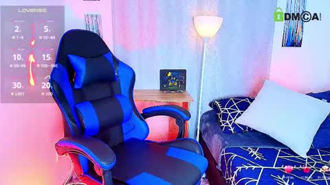 noah and ivy online show from 4, 11, 2025