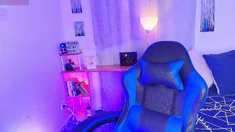 noah and ivy online show from 20, 11, 2025