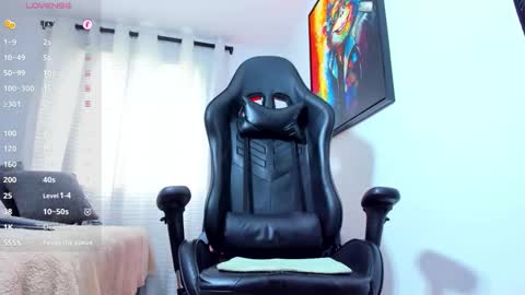   online show from 30, 10, 2025