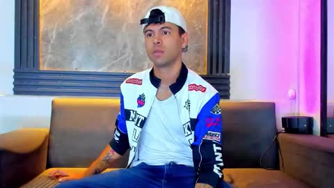 Snapshot of aroon_sexx21 chatting on 7, 11, 2025 Aroon online show from 7, 11, 2025