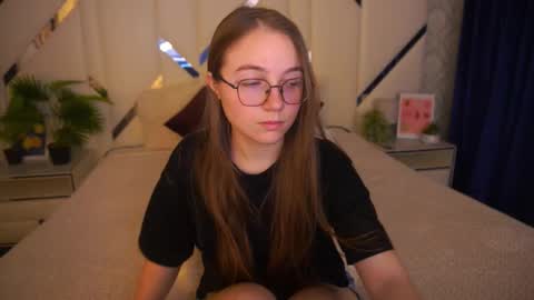 arrinawair online show from 14, 11, 2025