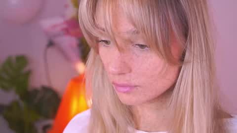 Snapshot of artease chatting on 12, 10, 2025 Arti Next Streams - online show from 12, 10, 2025