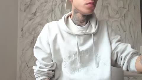 Snapshot of arteemiis chatting on 11, 10, 2025 online show from 11, 10, 2025