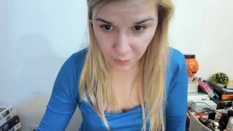 MIA online show from 4, 2, 2025