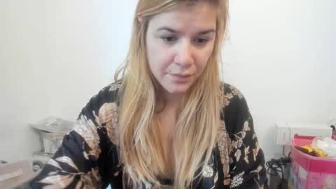 Snapshot of artsyandcraftsy_ chatting on 9, 11, 2025 MIA online show from 9, 11, 2025