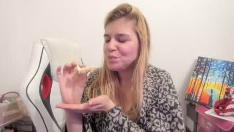 MIA online show from 24, 11, 2025