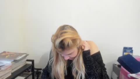 Snapshot of artsyandcraftsy_ chatting on 20, 2, 2026 MIA online show from 20, 2, 2026