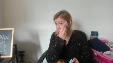 Snapshot of artsyandcraftsy_ chatting on 21, 2, 2026 MIA online show from 21, 2, 2026