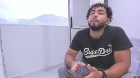 arturguy01 online show from 31, 12, 2024