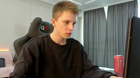 Archie online show from 25, 10, 2025