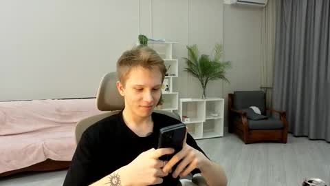 Archie online show from 10, 11, 2025