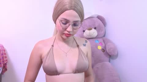 Snapshot of ary1_ chatting on 14, 3, 2026 Ary online show from 14, 3, 2026