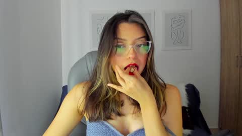 Snapshot of ary_cam230 chatting on 27, 12, 2024 Zahaara online show from 27, 12, 2024