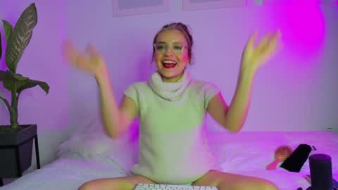 Snapshot of ary_cam230 chatting on 2, 2, 2025 Zahaara online show from 2, 2, 2025