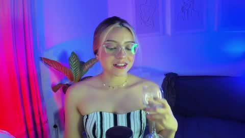 Snapshot of ary_cam230 chatting on 14, 2, 2025 Zahaara online show from 14, 2, 2025