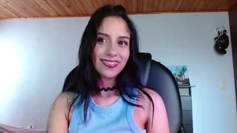 Snapshot of ary_pieerce chatting on 20, 10, 2025 Independent Model online show from 20, 10, 2025