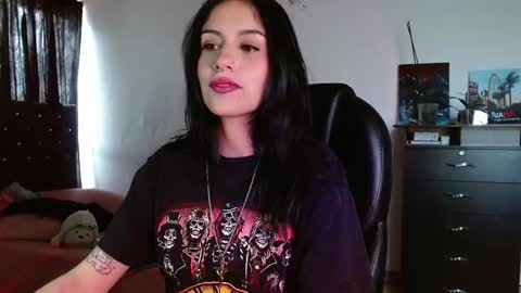 Snapshot of ary_pieerce chatting on 24, 10, 2025 Independent Model online show from 24, 10, 2025